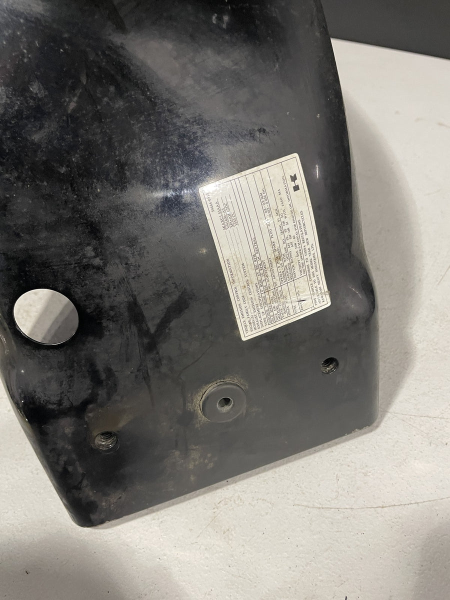 05-08 KAWASAKI VULCAN 1600  REAR BACK WHEEL FENDER MUD GUARD