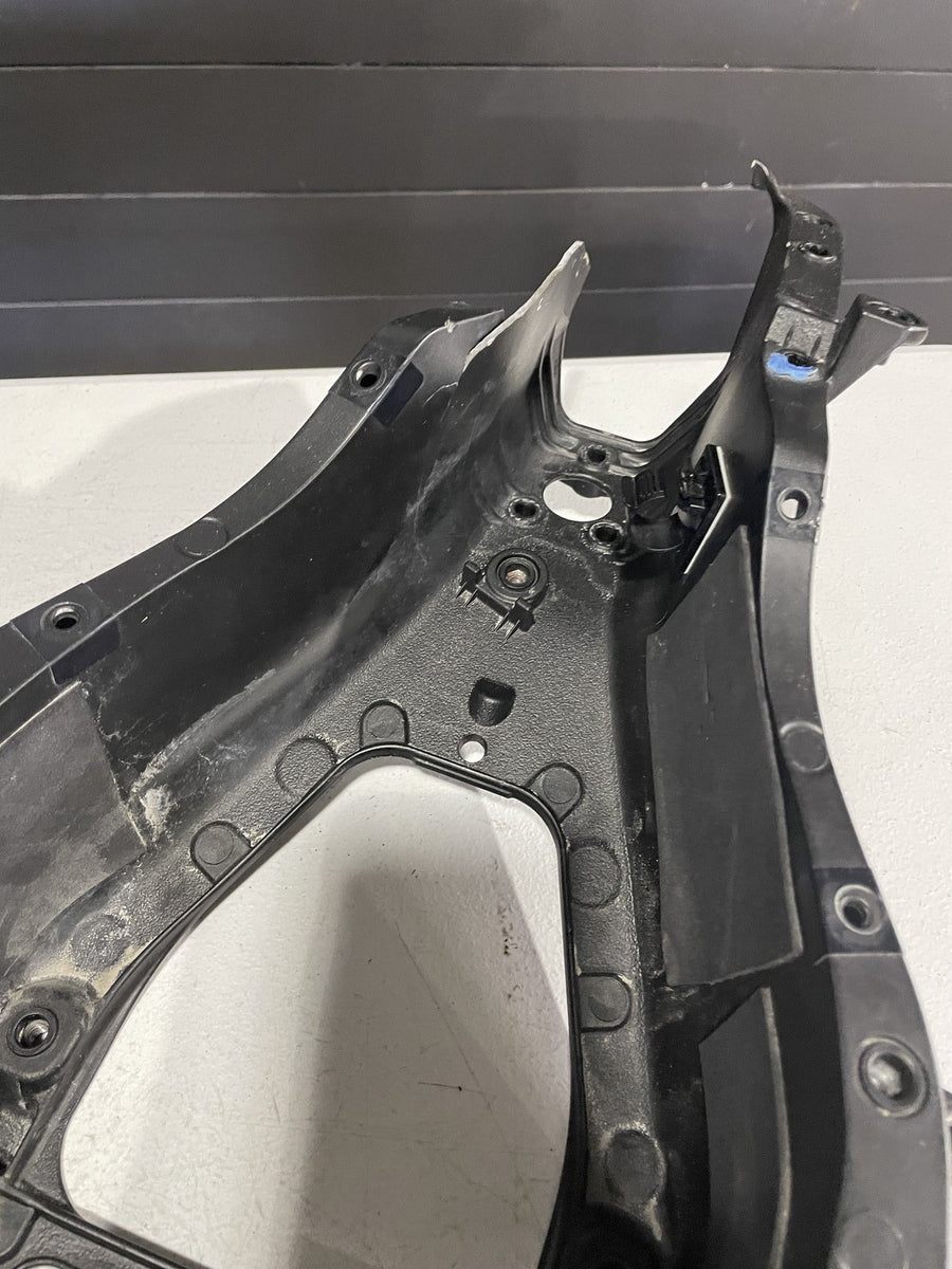 20-26 YAMAHA YZF R1 REAR BACK TAIL SUBFRAME SUB FRAME DAMAGED