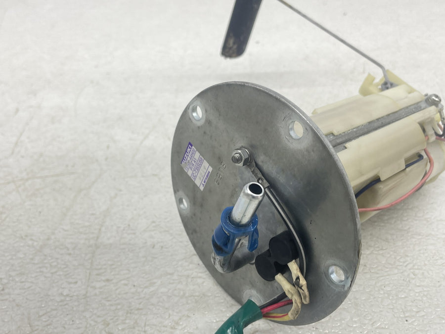 09-15 SUZUKI SFV650 GLADIUS FUEL PUMP GAS PETROL SENDER UNIT
