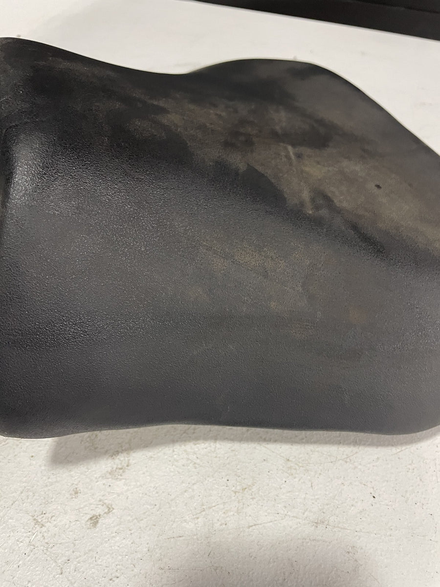 01-02 SUZUKI GSXR1000 FRONT DRIVERS SEAT PAD SADDLE PILLION 45100-35F00-R42