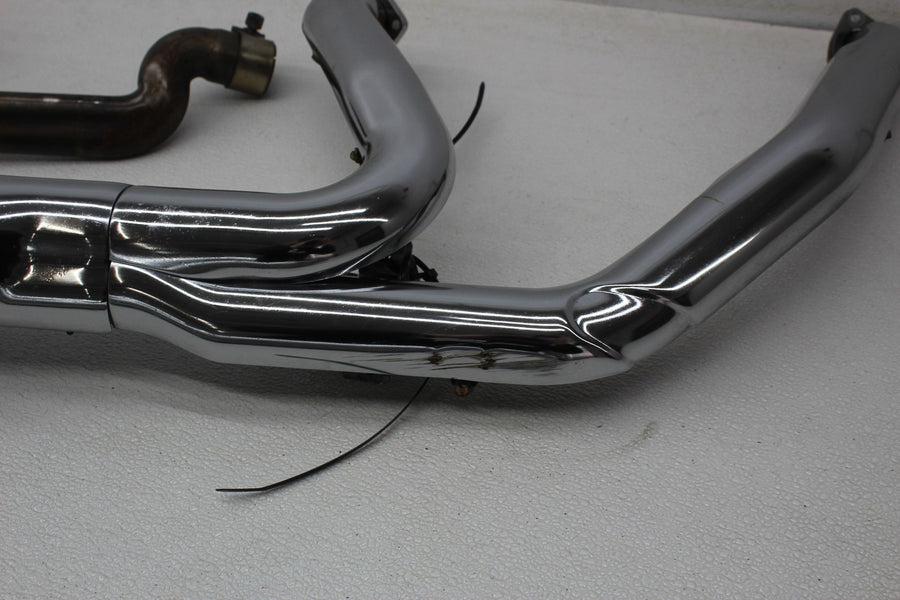17-23 HARLEY-DAVIDSON STREET GLIDE VANCE & HINES EXHAUST PIPE MUFFLERS HEADER