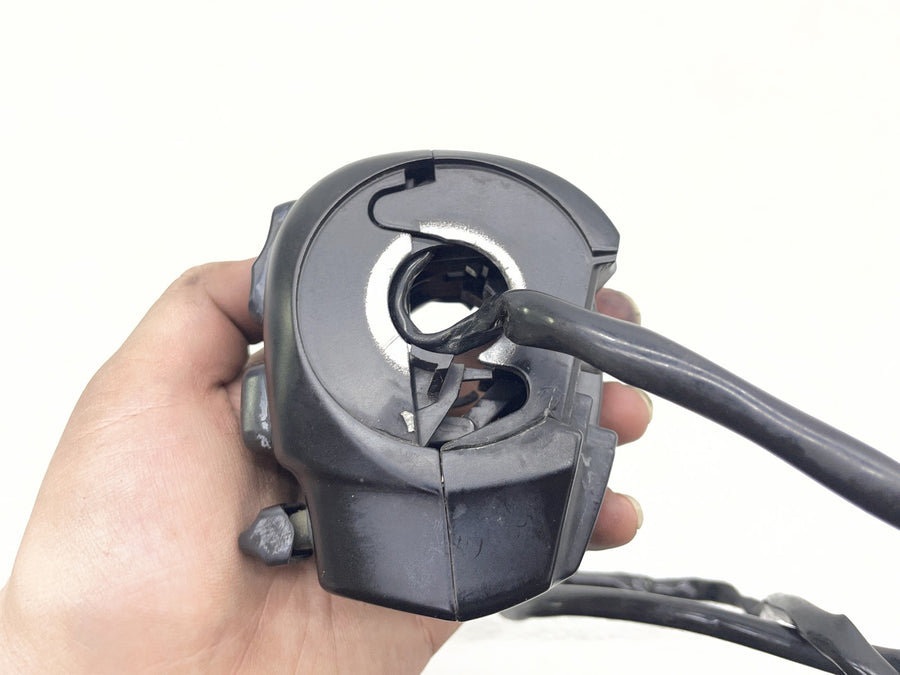 17-23 HARLEY-DAVIDSON ELECTRA GLIDE ULTRA LIMITED FLHTK LEFT CONTROL SWITCH