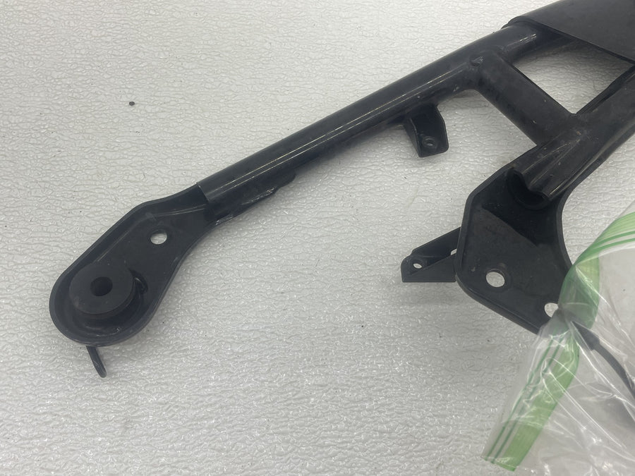 2012 SUZUKI BOULEVARD M109R MUFFLER EXHAUST PIPE BRACKET MOUNT