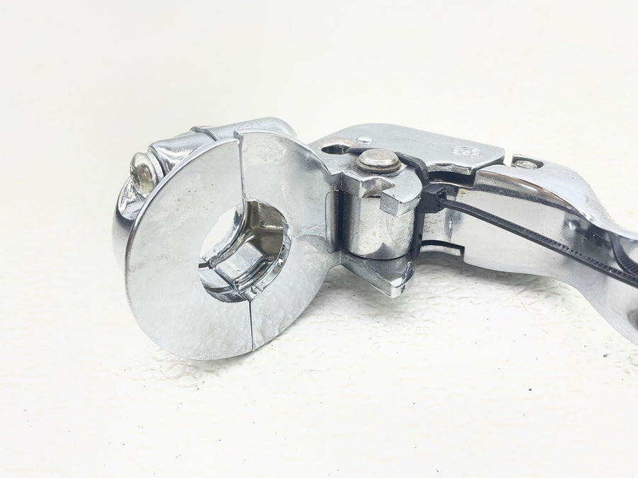 24-26 HARLEY-DAVIDSON ROAD GLIDE FLTRX 117CI M8 CHROME CLUTCH LEVER PERCH MOUNT