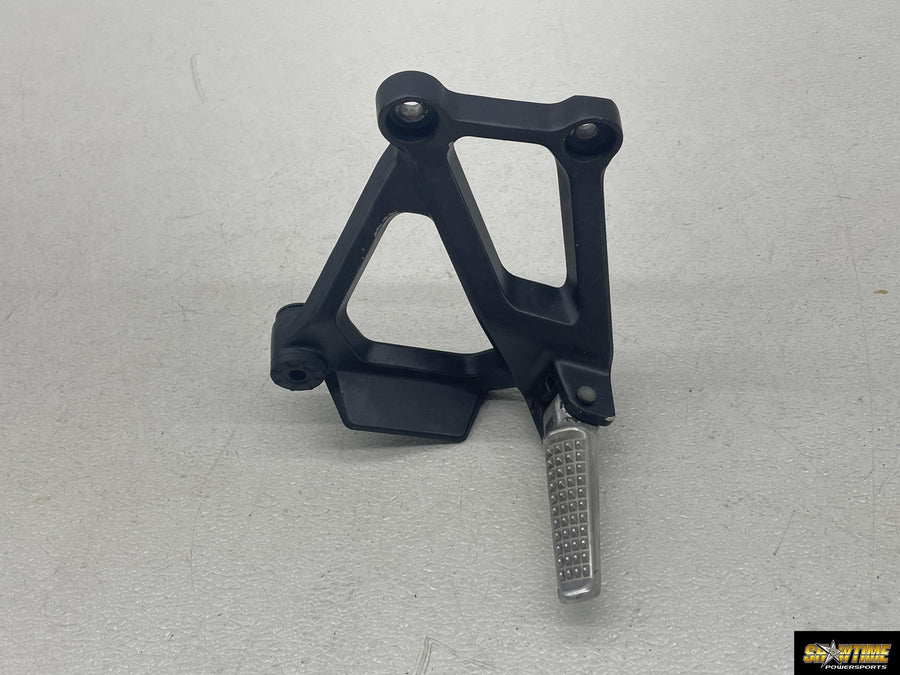 24-25 HONDA TRANSALP XL750 RIGHT REAR PASSENGER FOOT STEP PEG