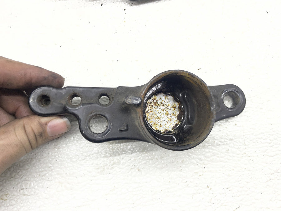 07-11 HARLEY-DAVIDSON STREET GLIDE FLHX REAR SWINGARM PIVOT BOLT MOUNT KIT