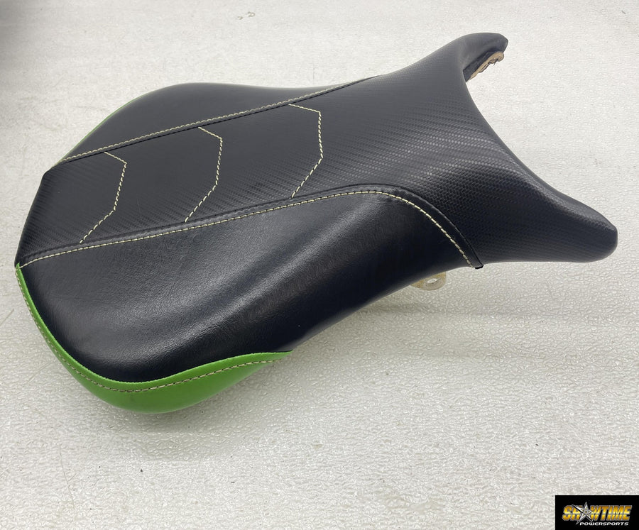 07-08 KAWASAKI NINJA ZX6R FRONT DRIVERS SEAT PAD CUSHION 53066-0178-MA