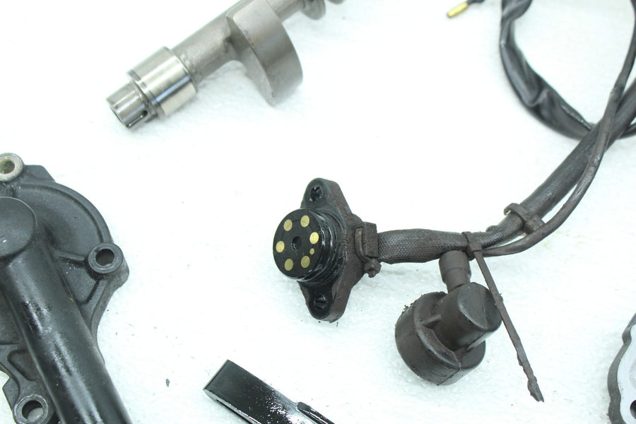 15-18 YAMAHA YZF R3 ENGINE MOTOR PARTS HARDWARE STARTER BALANCER GUIDE PUMP
