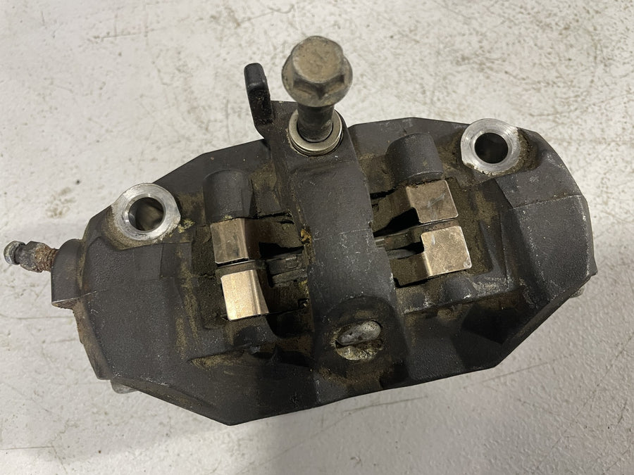 06-07 SUZUKI GSXR600 RIGHT LEFT FRONT BRAKE CALIPER SET PAIR CALIPERS