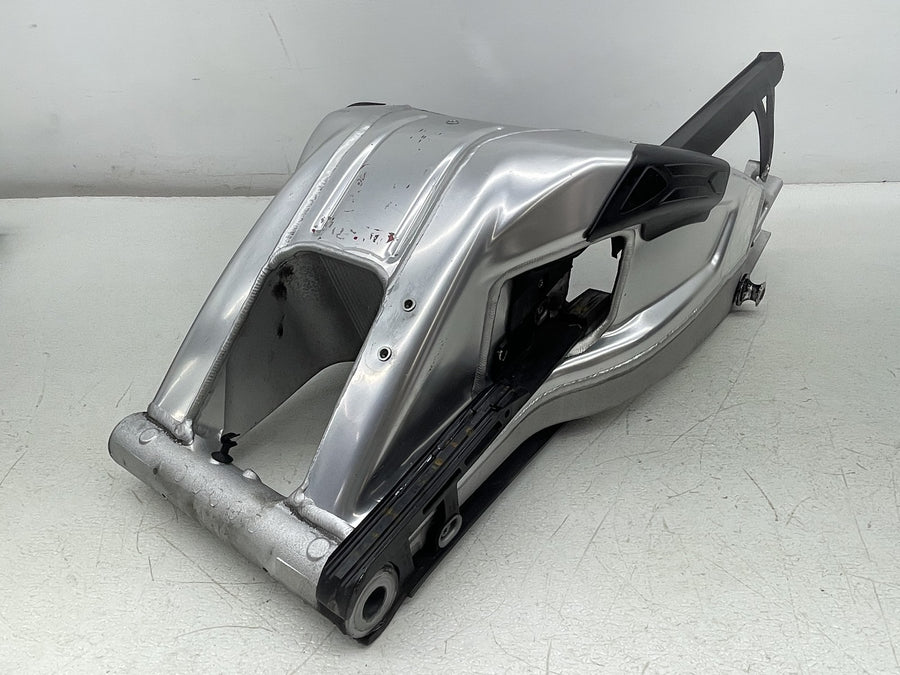 15-18 BMW S1000RR REAR SWINGARM BACK SUSPENSION SWING ARM 33 35 8549982