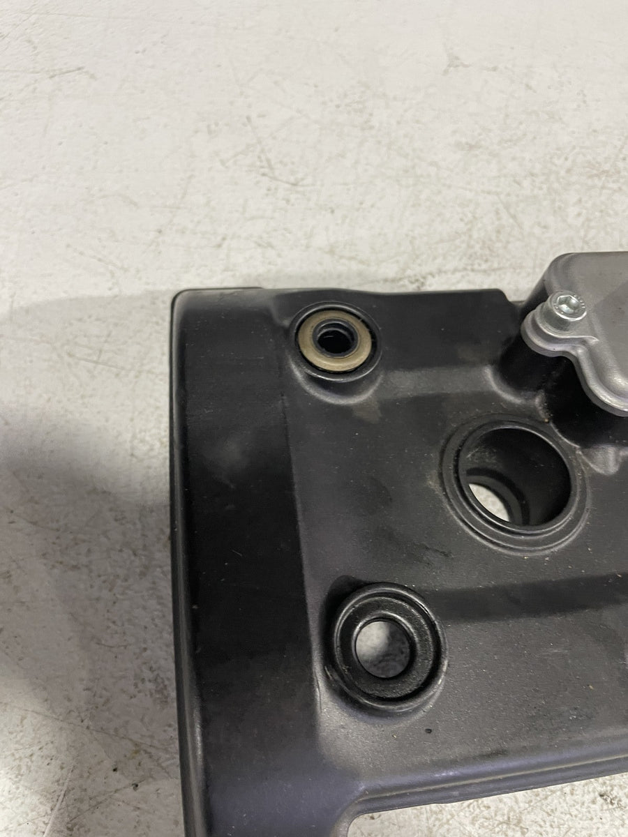 09-14 YAMAHA YZF R1 ENGINE TOP END CYLINDER HEAD COVER 14B-11191-00-00