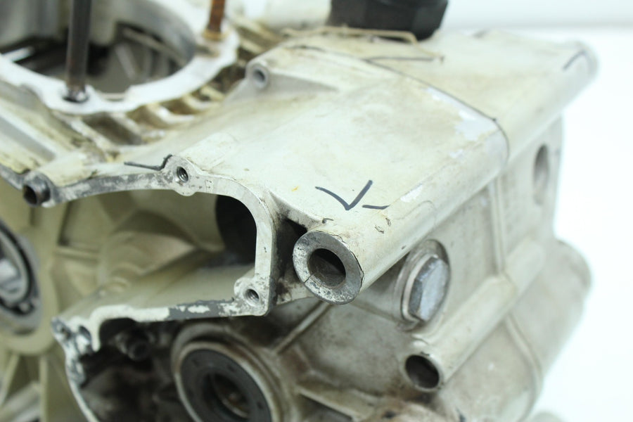 06-07 DUCATI MONSTER S2R 800 ENGINE MOTOR CRANKCASE CRANK CASES BLOCK