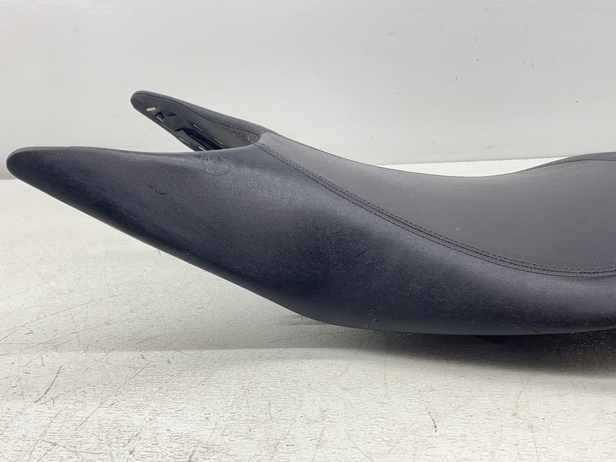 21-24 DUCATI SUPERSPORT 950 S FRONT DRIVERS SEAT PAD SADDLE PILLION
