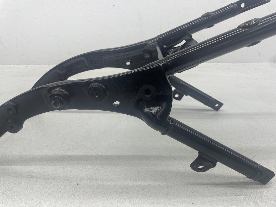 07-11 HARLEY-DAVIDSON ELECTRA GLIDE CLASSIC FLHTC REAR BACK FENDER SUPPORT FRAME
