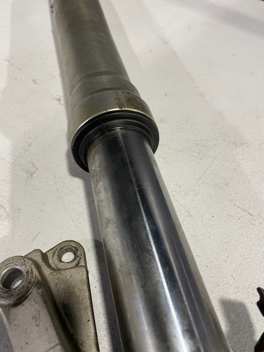 93-98 SUZUKI GSXR1100 FRONT RIGHT FORK SHOCK SUSPENSION