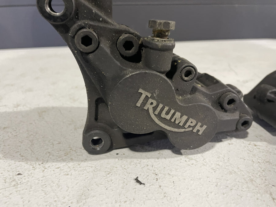 2001 TRIUMPH SPRINT RS RIGHT LEFT FRONT BRAKE CALIPER SET PAIR CALIPERS
