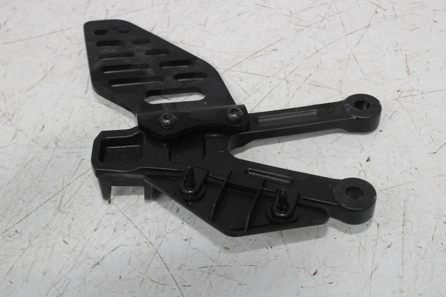17-20 YAMAHA YZF R6 LEFT REARSET REAR SET FOOT PEG BRACKET MOUNT W SHIFTER