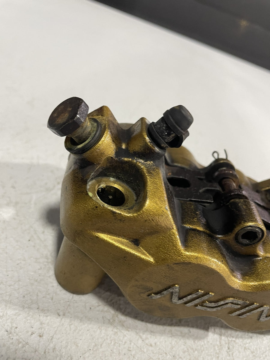 2006 TRIUMPH SPEED TRIPLE 1050 RIGHT LEFT FRONT BRAKE CALIPER SET PAIR CALIPERS