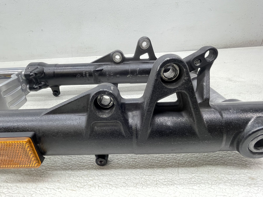 09-14 BMW F800R FRONT FORKS SHOCK SUSPENSION TRIPLE TREE STRAIGHT