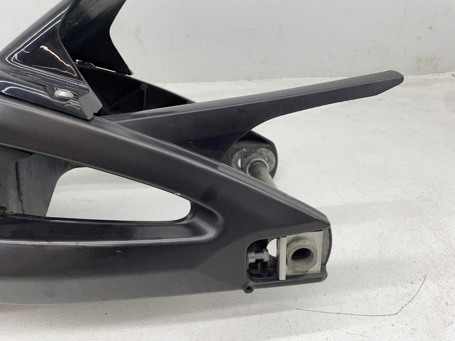 06-15 YAMAHA FZ1 REAR SWINGARM BACK SUSPENSION SWING ARM
