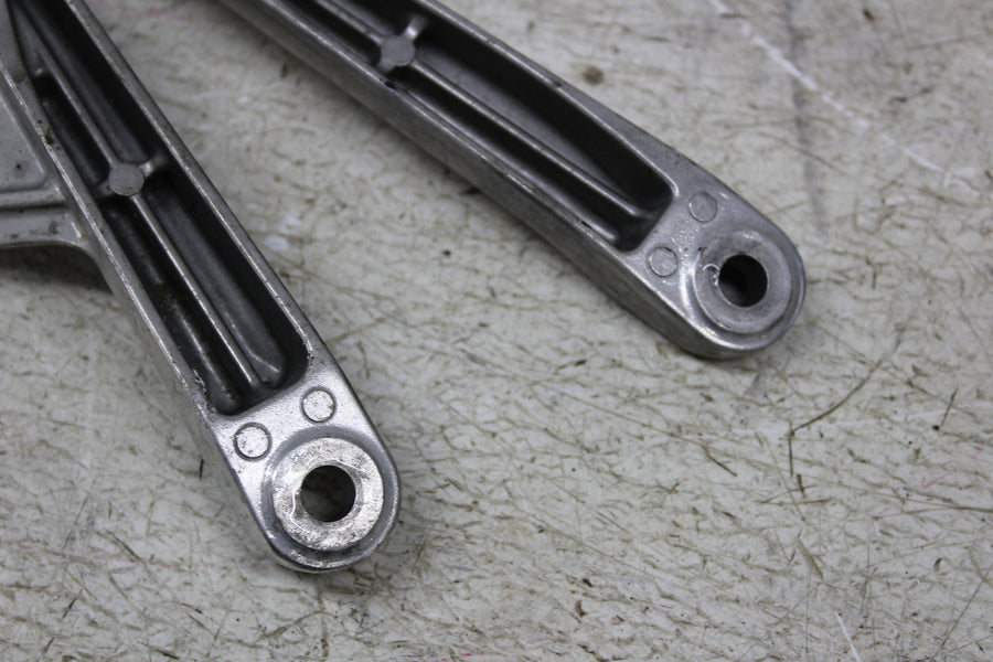 2005 Honda CBR600RR REAR BACK PASSENGER PEG SET PAIR