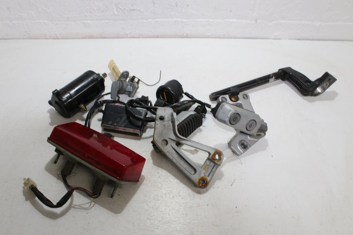 1986 KAWASAKI VOYAGER XII ZG1200B PARTS AND HARDWARE NUTS BOLTS