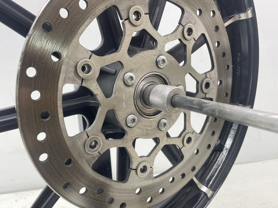 21-22 HARLEY-DAVIDSON IRON 883 XL883N FRONT WHEEL RIM STRAIGHT 19"