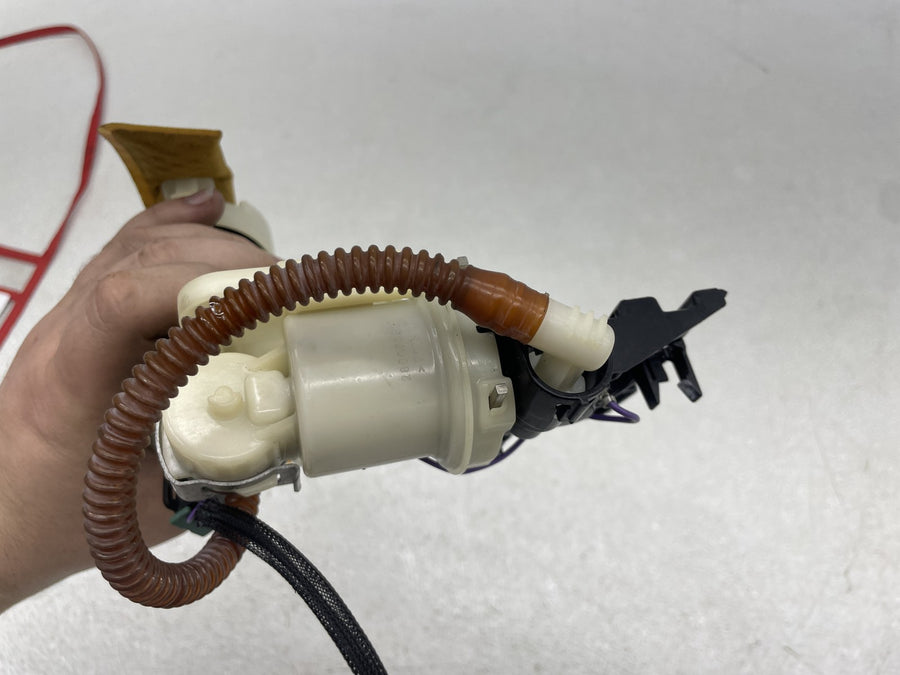 06-11 HARLEY-DAVIDSON DYNA LOW RIDER FXDL FUEL GAS PUMP