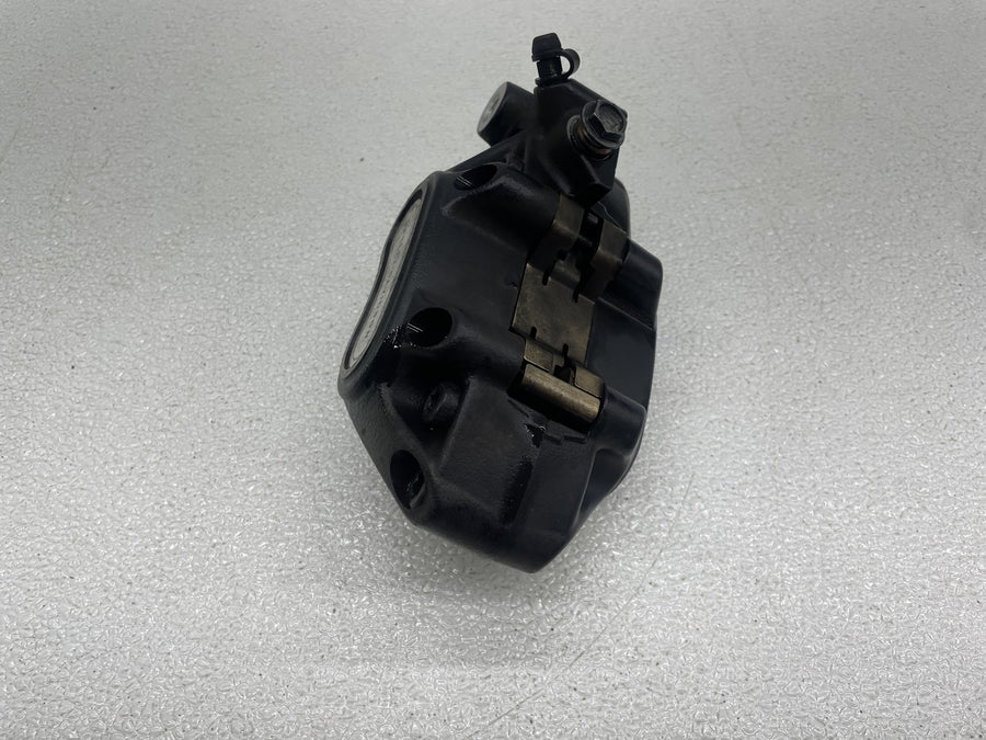 20-24 HARLEY-DAVIDSON SOFTAIL STANDARD FXST FRONT BRAKE CALIPER