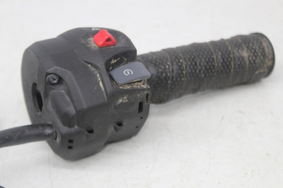 24-25 TRIUMPH SPEED 400 RIGHT CLIP ON HANDLE KILL OFF START SWITCH SWITCHES