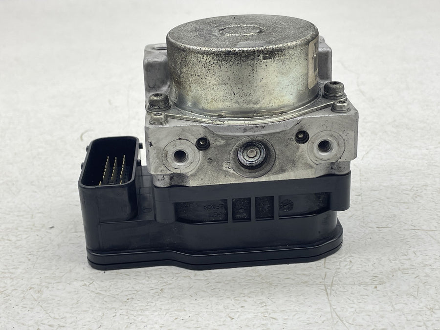 12-17 VICTORY CROSS COUNTRY TOUR ABS PUMP UNIT MODULE 1911694