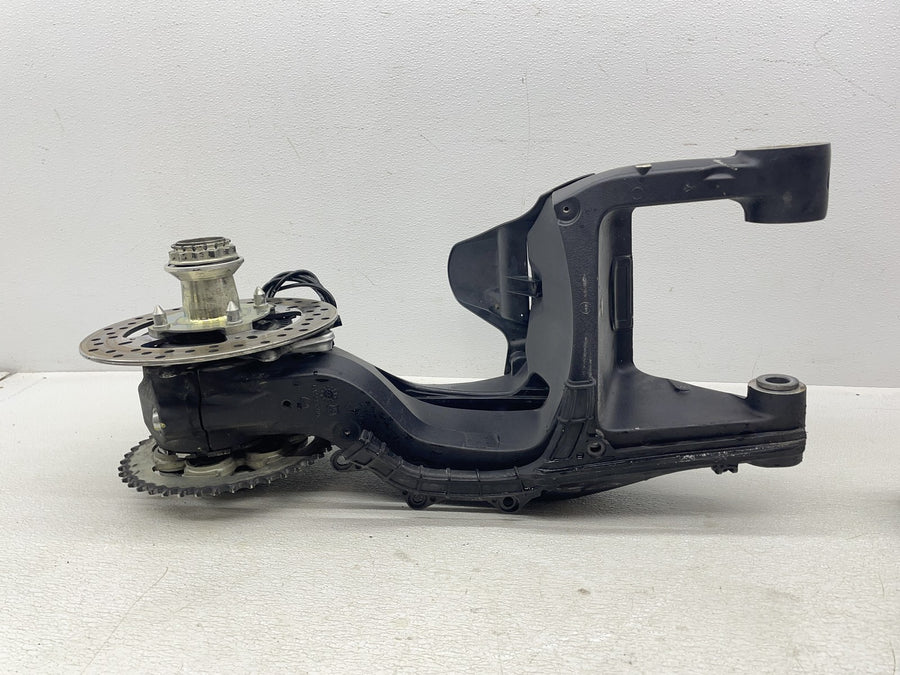 21-24 DUCATI SUPERSPORT 950 S REAR SWINGARM SUSPENSION SWING ARM HUB CARRIER