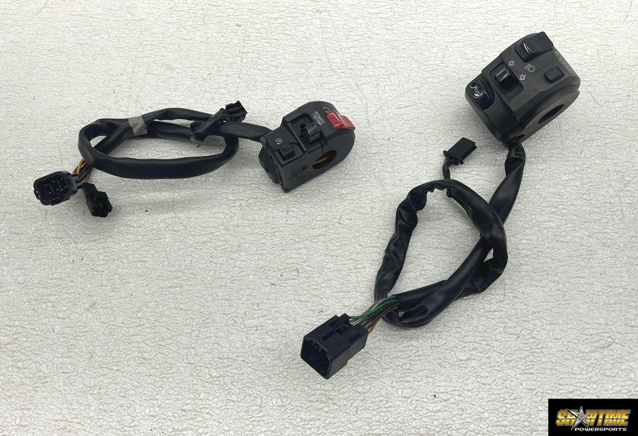 07-08 KAWASAKI NINJA ZX6R LEFT RIGHT SWITCHES CONTROL HEADLIGHT SIGNAL ON OFF