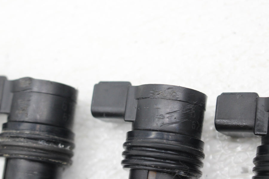 05 06 KAWASAKI NINJA ZX6R 636 IGNITION COILS COIL SPARK PLUG CAPS STICK SET
