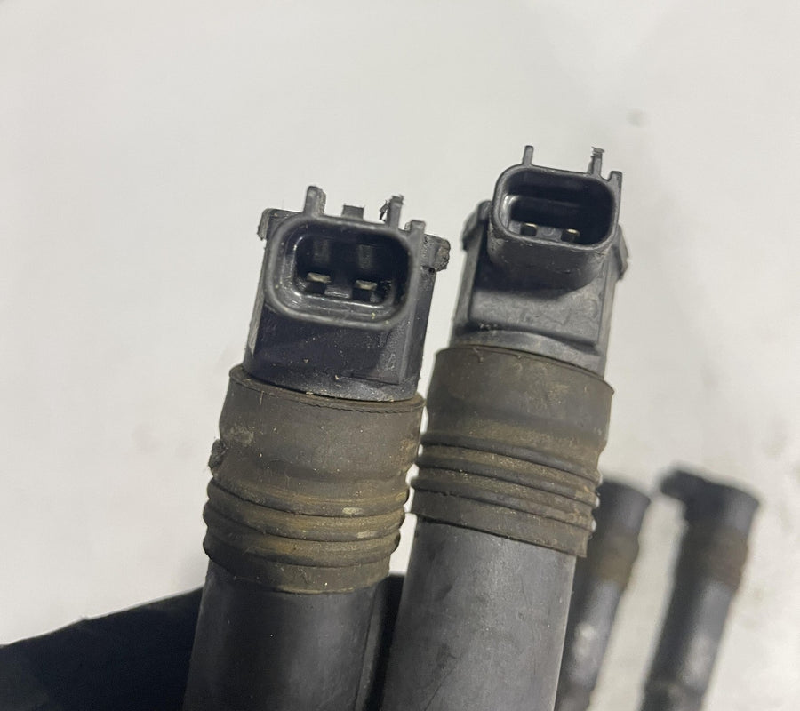98-99 KAWASAKI NINJA ZX9R IGNITION COILS COIL SPARK PLUG CAPS
