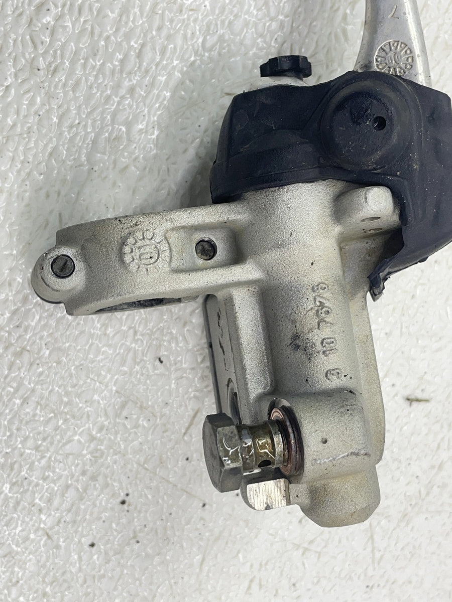 95-02 KTM 250 SX BREMBO FRONT BRAKE MASTER CYLINDER W/ LEVER