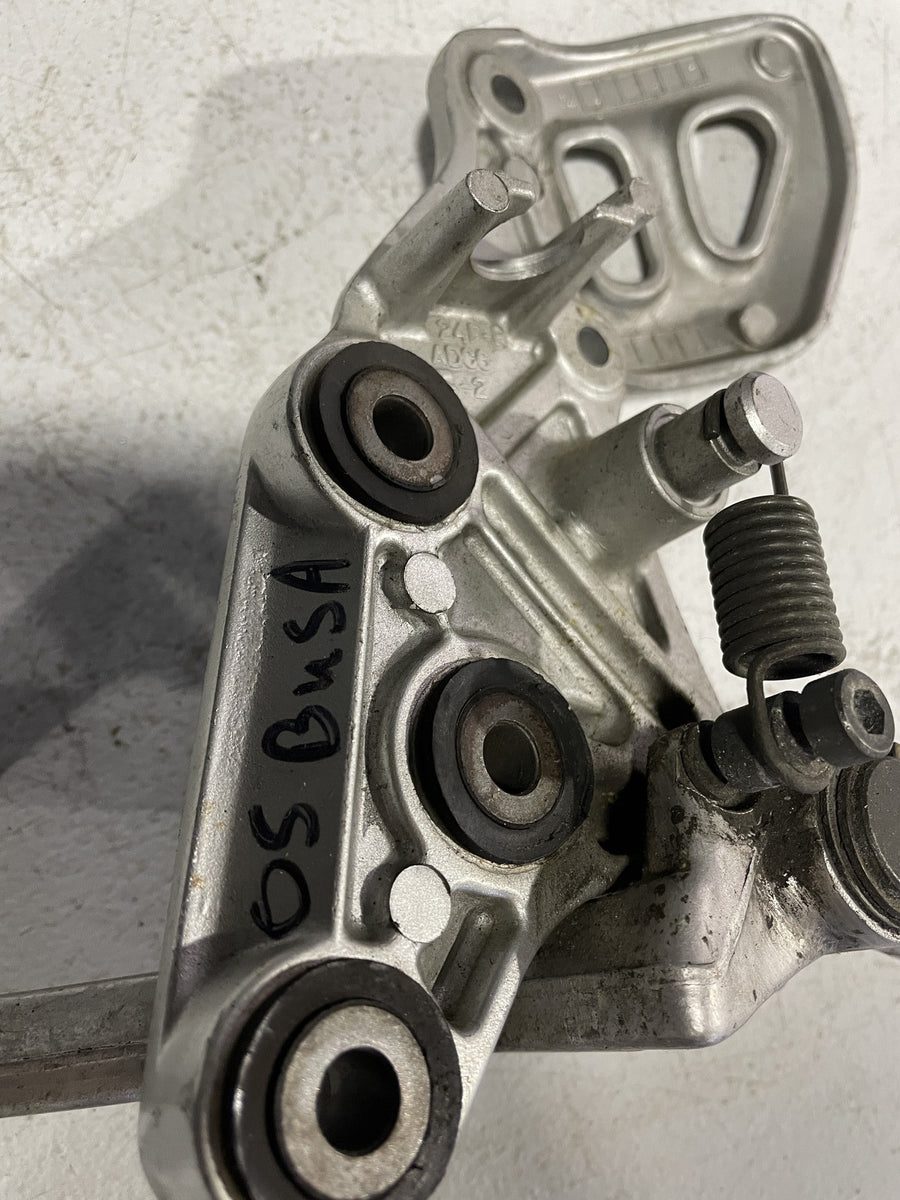 99-07 SUZUKI HAYABUSA RIGHT REARSET REAR SET DRIVER FOOT PEG REST STOP