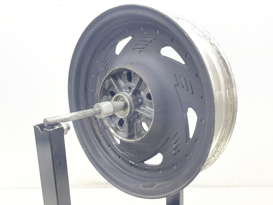 97-04 SUZUKI MARAUDER 800 VZ800 REAR BACK WHEEL RIM STRAIGHT