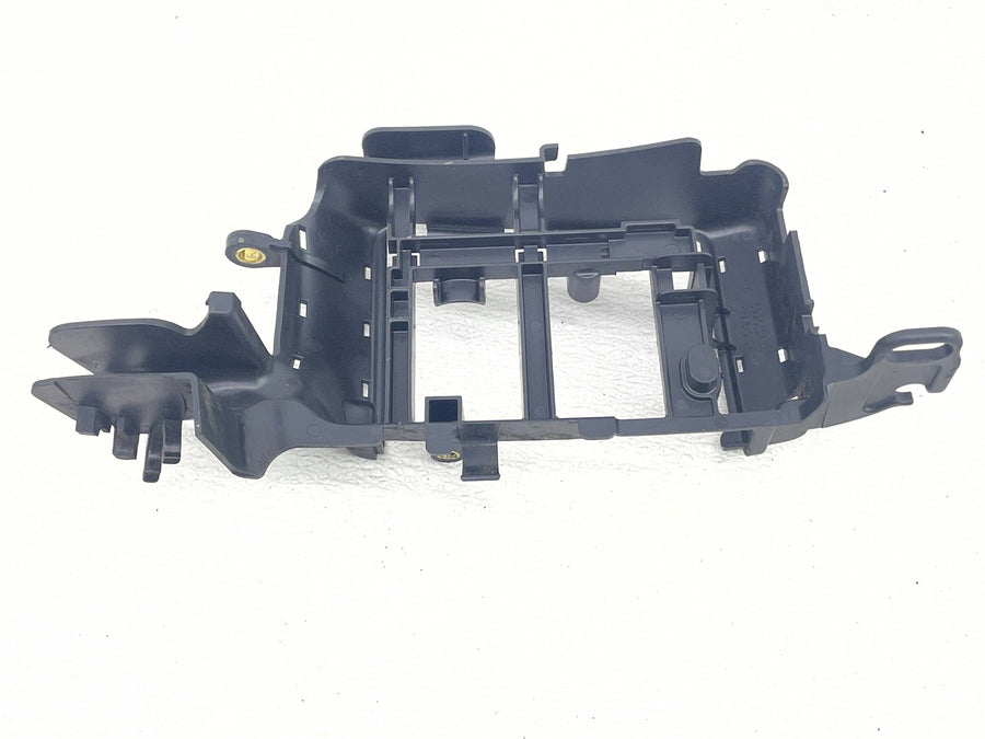 21-22 HARLEY-DAVIDSON IRON 883 XL883N PARTS HARDWARE MOUNTS HORN BATTERY TRAY