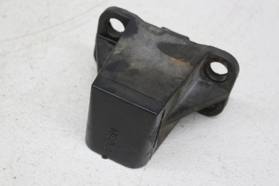 1998 YAMAHA WAVEVENTURE 700 WVT700 ENGINE MOTOR MOUNTS