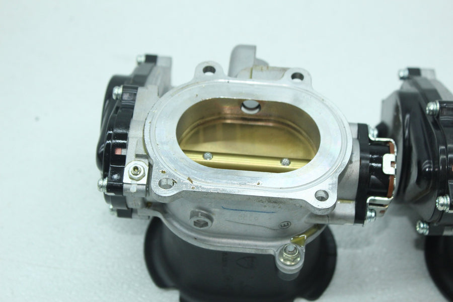 14-15 DUCATI 899 PANIGALE THROTTLE BODY BODIES TPS SENSOR SET