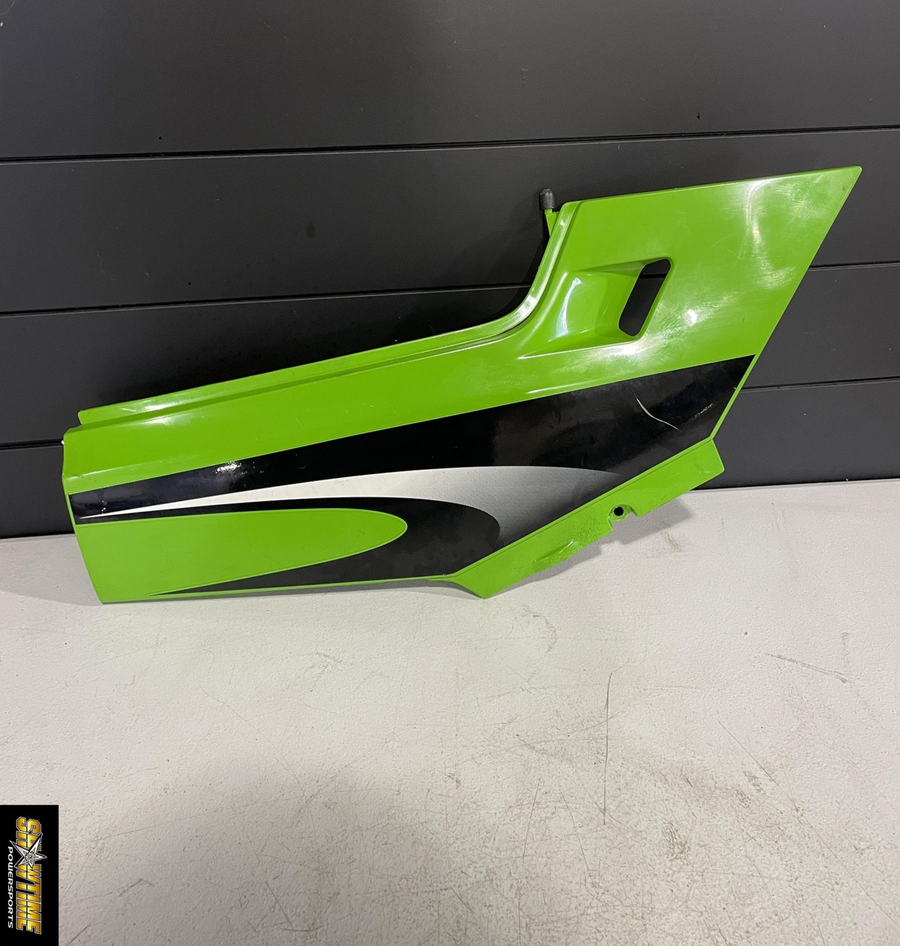 88-07 KAWASAKI NINJA 250R EX250F RIGHT FRONT SIDE SEAT SADDLE PANEL TRIM COWL