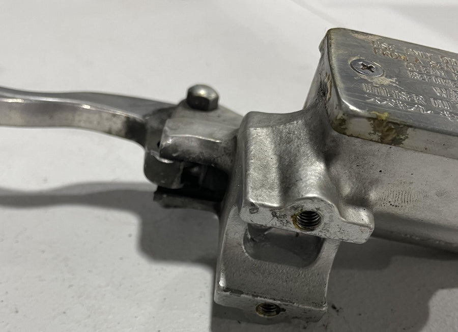 05-07 SUZUKI BOULEVARD S50 CLUTCH MASTER CYLINDER WITH LEVER
