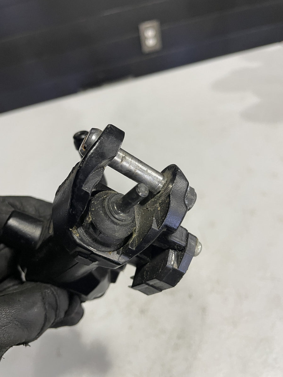 06-07 SUZUKI GSXR750 FRONT BRAKE MASTER CYLINDER 59600-47H10