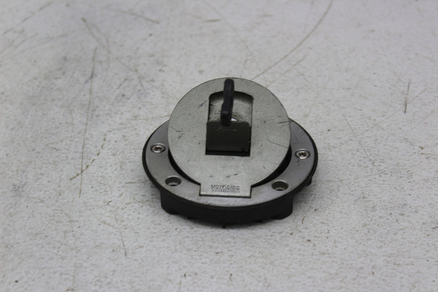97 YAMAHA YZF1000 FUEL TANK GAS CAP ENGINE SAFTY