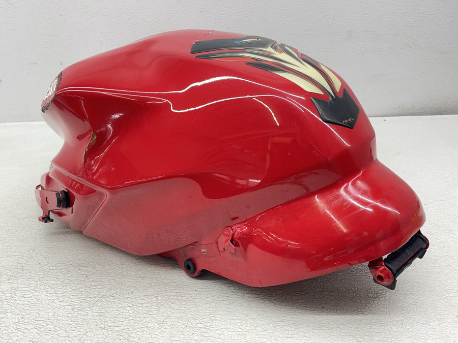21-24 DUCATI SUPERSPORT 950 S GAS TANK FUEL CELL PETROL RESERVOIR