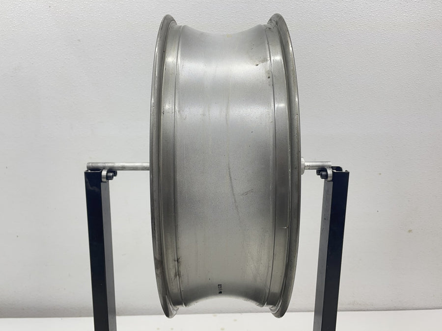 11-26 SUZUKI GSXR600 GSXR750 REAR BACK WHEEL RIM STRAIGHT 17X5.50