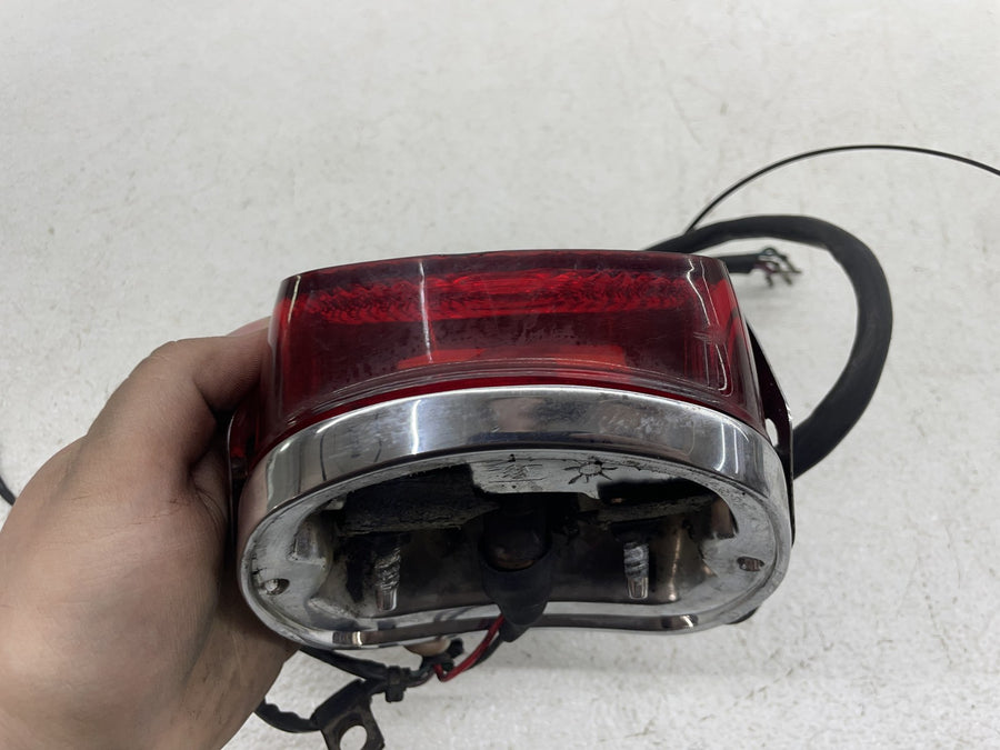 89-91 HARLEY-DAVIDSON ELECTRA GLIDE CLASSIC TAILLIGHT REAR BRAKE LIGHT W/ COVER