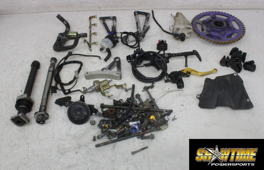03-05 YAMAHA YZF R6 PARTS HARDWARE BOLTS KICKSTAND SPROCKET AXLE PEGS HORN