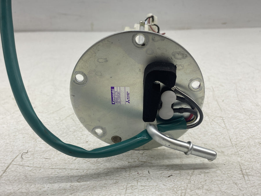 19-23 KAWASAKI NINJA ZX6R ZX636 FUEL PUMP GAS PETROL SENDER UNIT 49040-0779